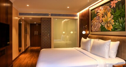 Radisson Blu Hotel & Suites GRT Chennai Room Type - Premium Room with Airport transfers Radisson Blu Hotel & Suites GRT Chennai Room Type - Premium Room with Airport transfers