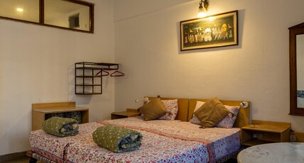 Jaipur Inn Room Type - Super Deluxe Room With Balcony Sit Out