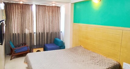 Hotel Raviraj Room Type - Junior Suite AC Room