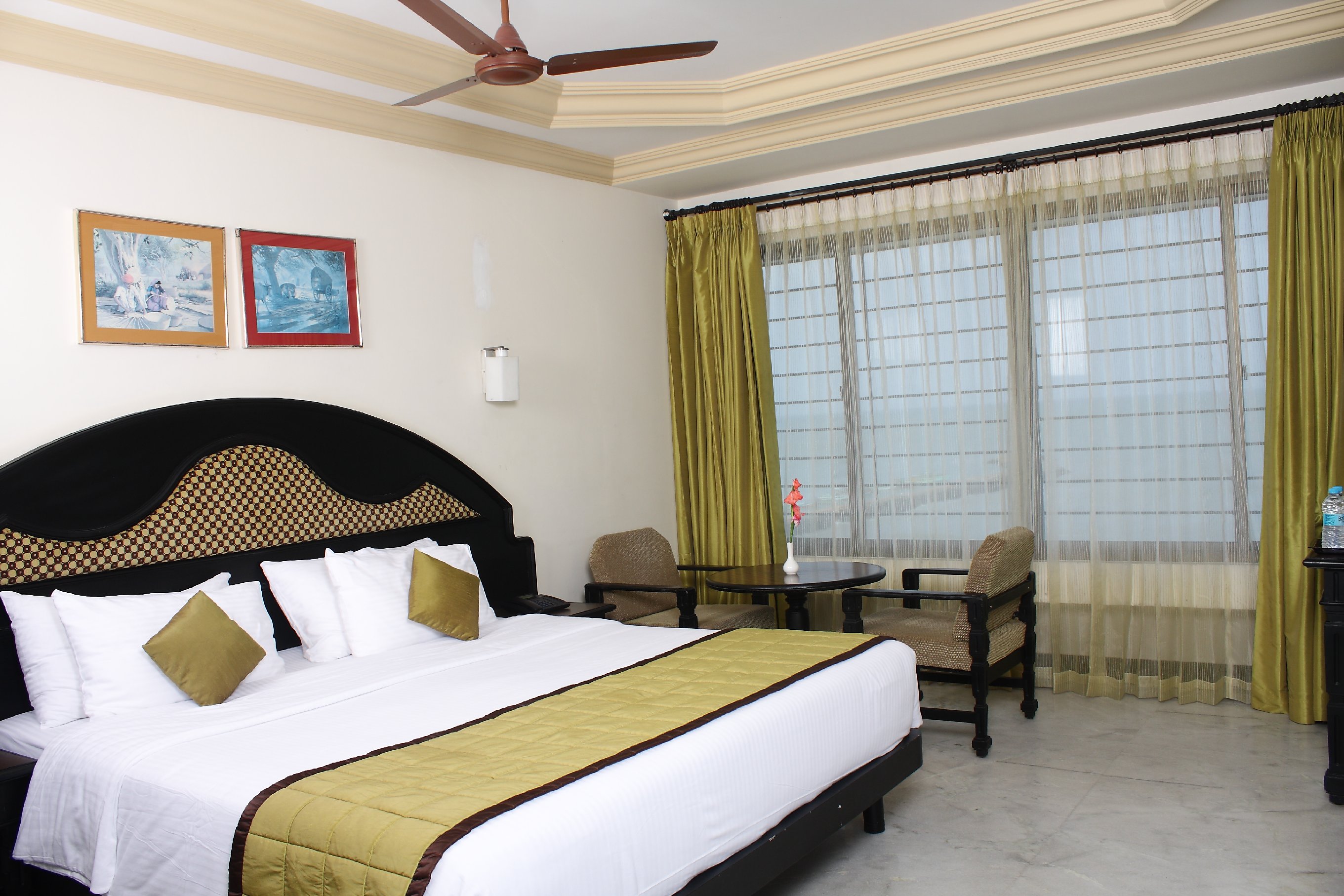 Hotel Seaview Room Type - Deluxe Seaview Room