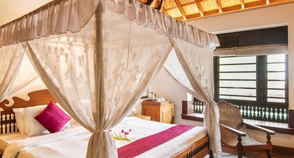 Punnamada Resort Room Type - Garden View Villa
