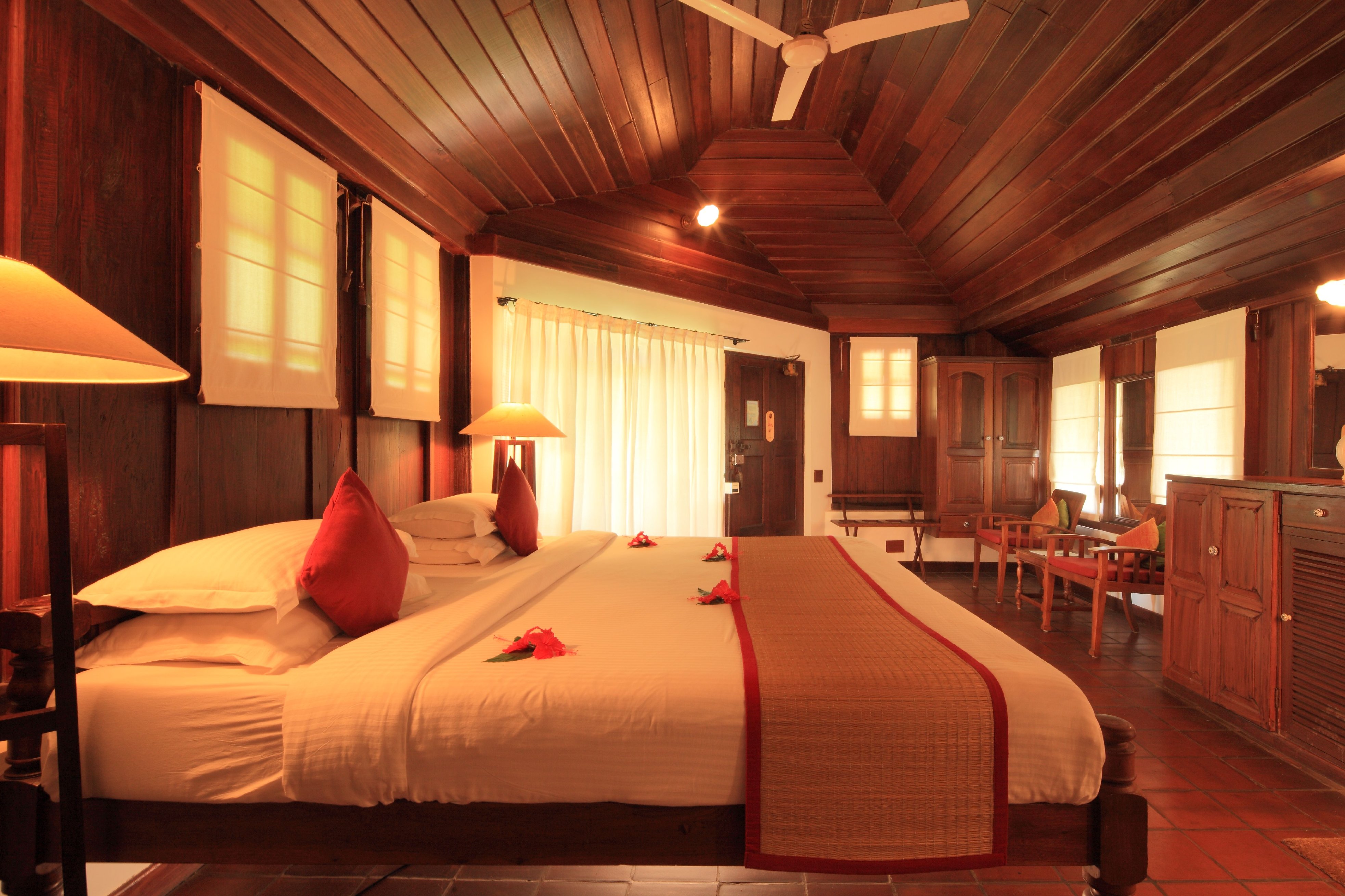 Coconut Lagoon Kumarakom - A CGH Earth Experience - Tap to explore photos