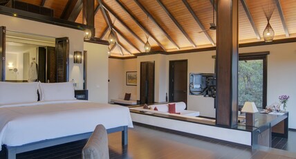 Taj Madikeri Resort & Spa, Coorg Room Type - Premium villa queen bed