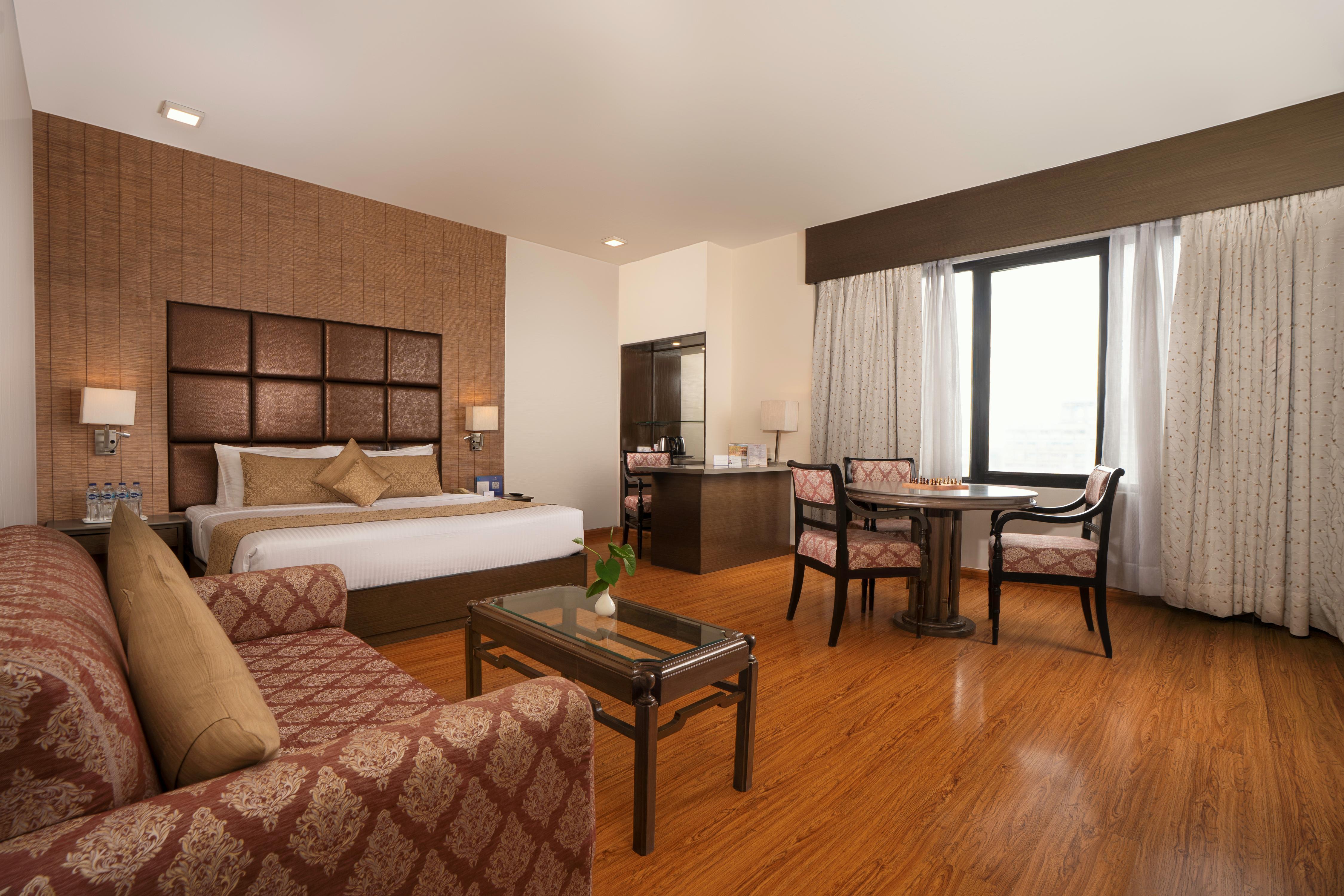 Hotel Kanha Shyam - Tap to explore photos