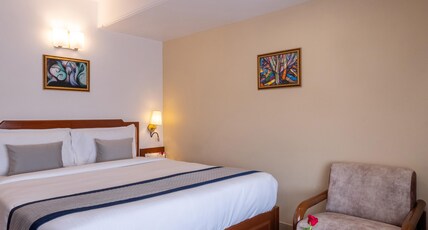 Hotel Pravasa Stay Room Type - Premium Room