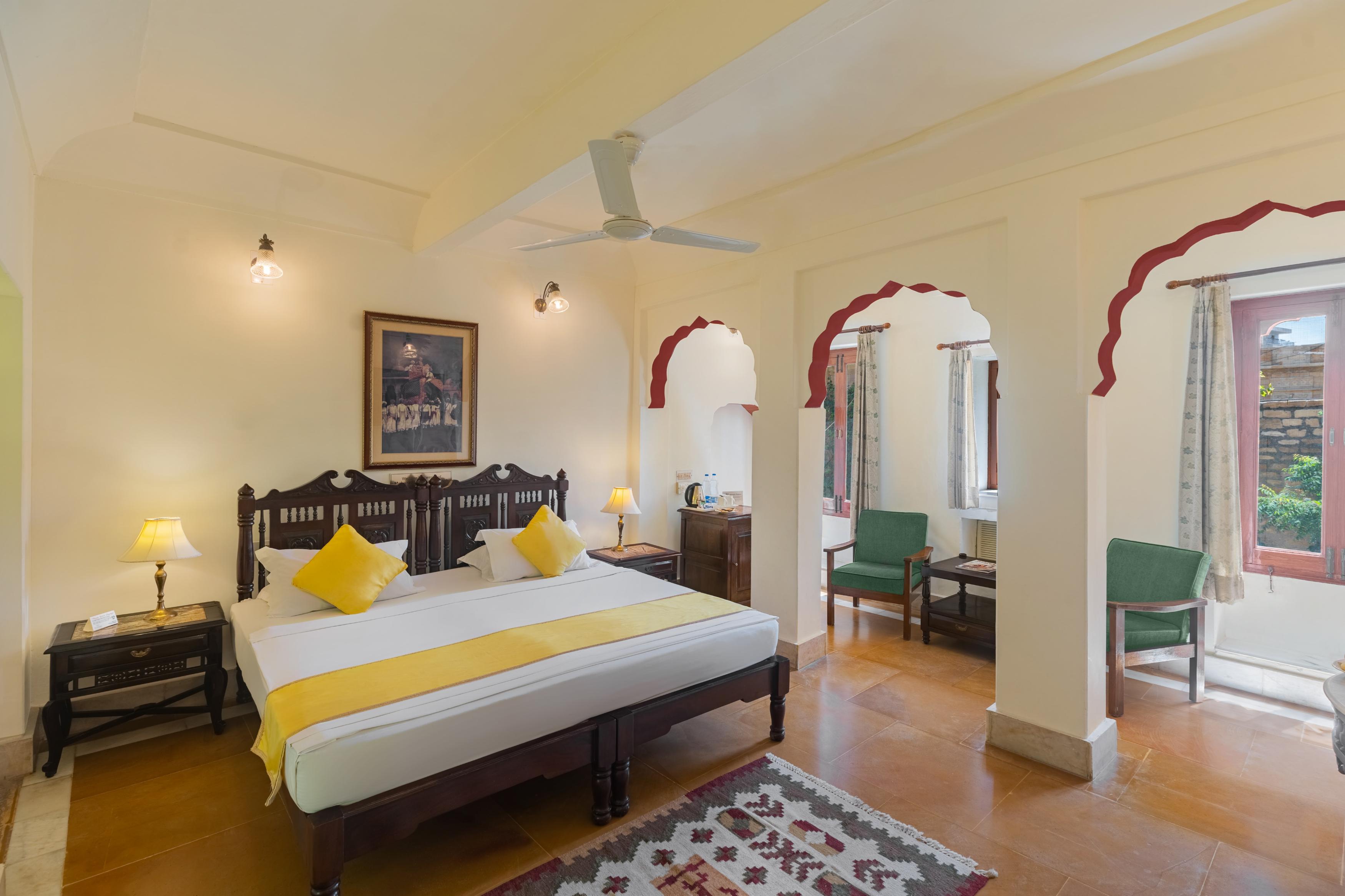 WelcomHeritage Mandir Palace Room Type - Golden Suite