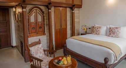Le Dupleix Room Type - Luxury Suite with Balcony