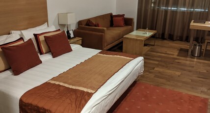 Fortune Select Global, Gurugram - Member ITC Hotels' Group Room Type - Fortune Club Superior Room