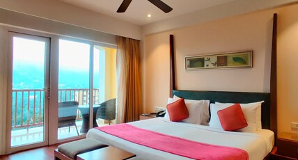 Fariyas Resort Room Type - Classic Suite
