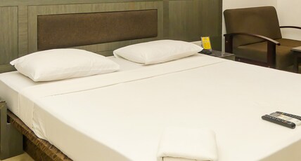 Aakash Family Club Room Type - Super Deluxe