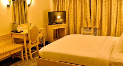 Hotel Poonja International Room Type - Poonja Suites