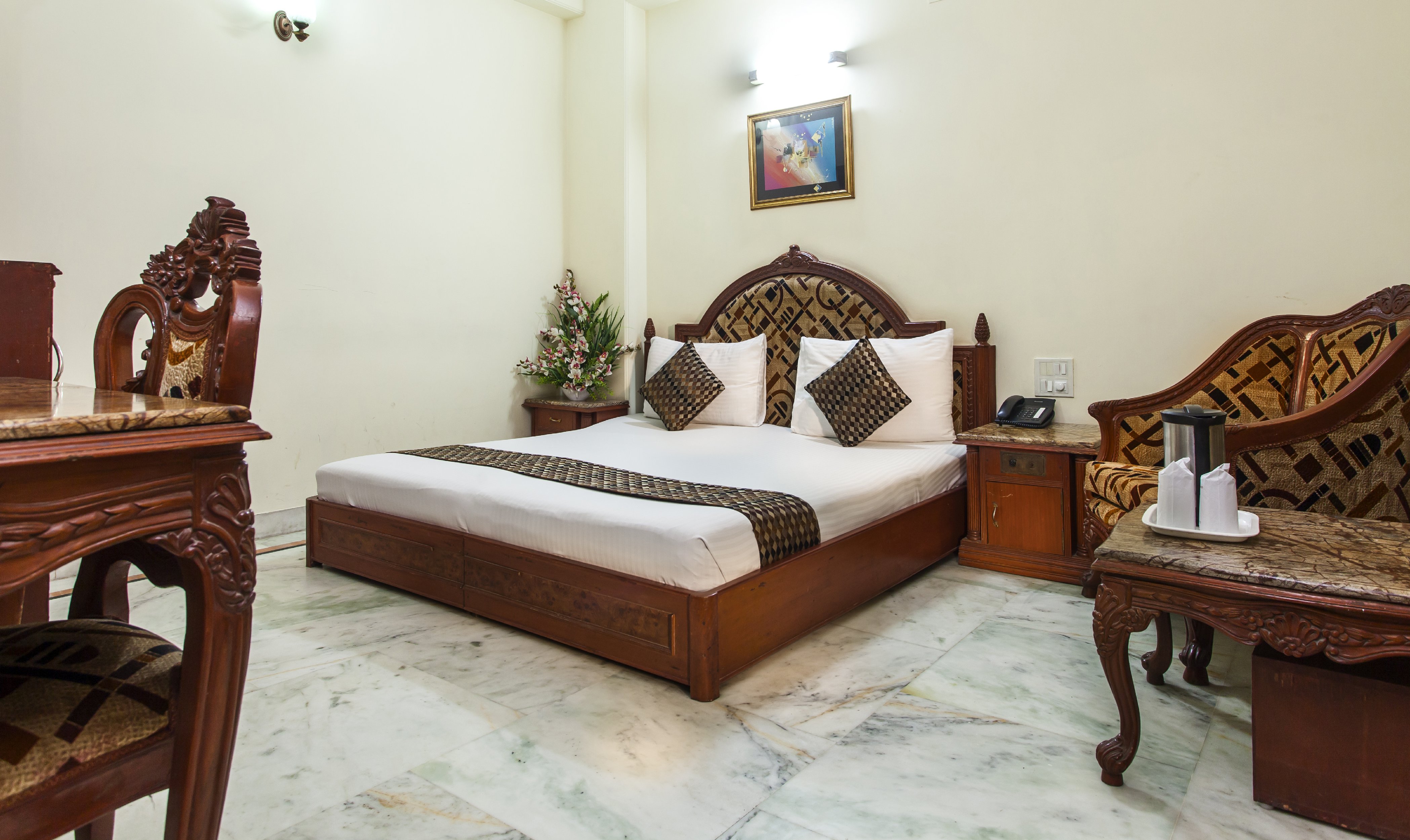 Hotel Sunstar Residency Room Type - Value Room