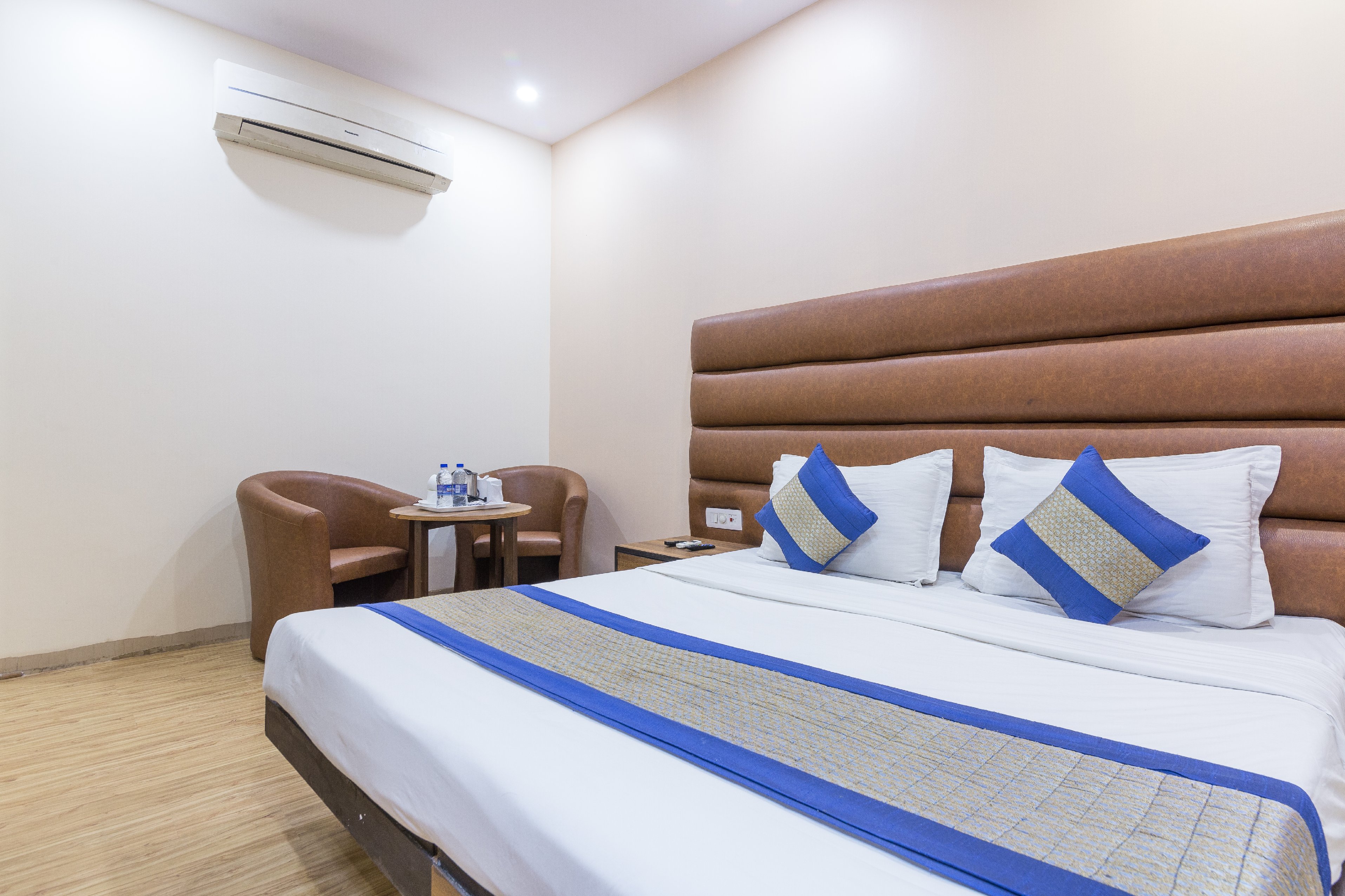 Hotel Rupam (All rooms with Air Purifier )-Central Delhi - Tap to explore photos