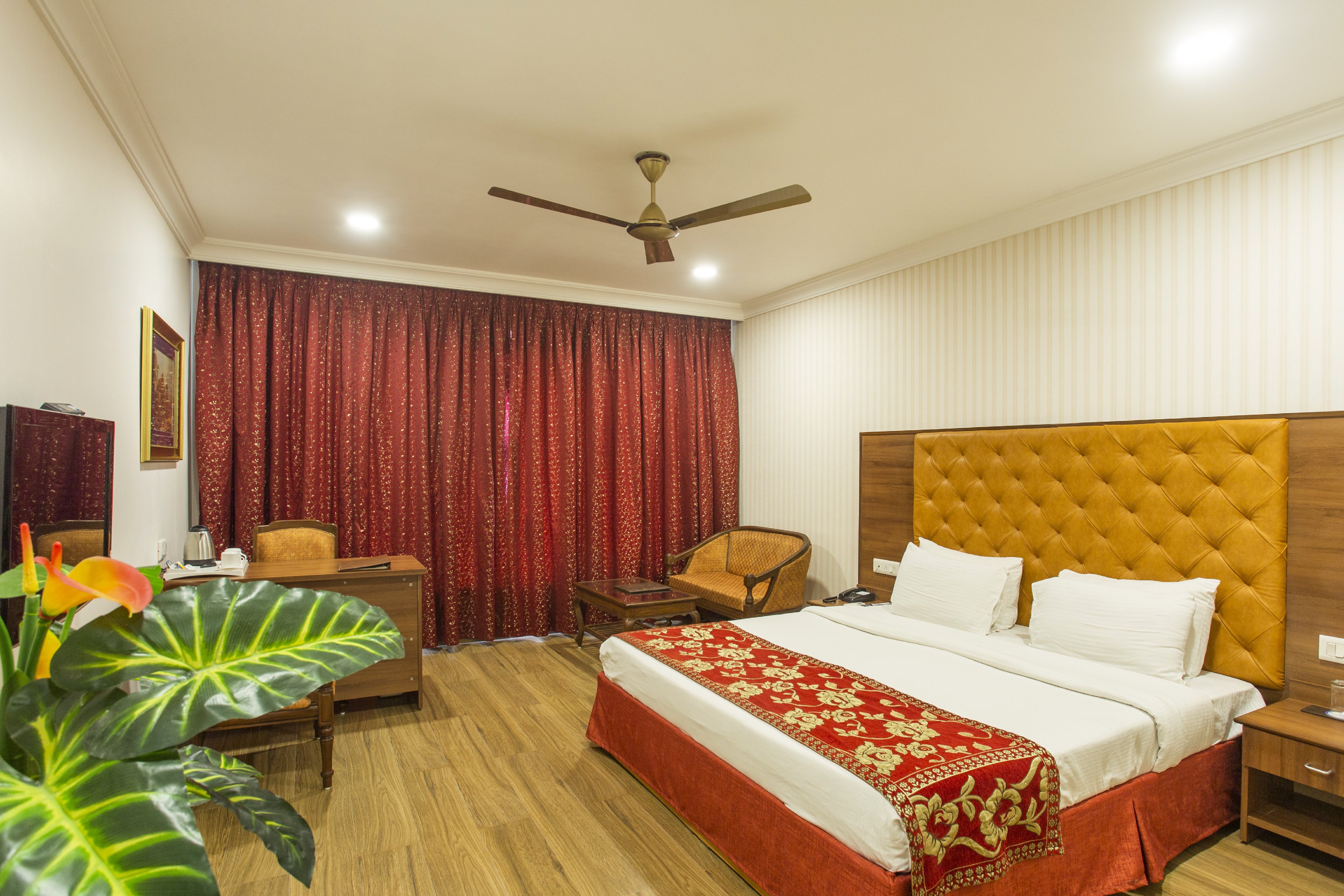 Hotel The Grand Regency - Tap to explore photos