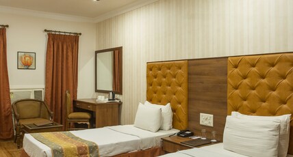 Hotel The Grand Regency Room Type - Superior