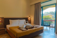 Carina Beach Resort