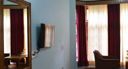 Satkar Residency - Riverside Old Manali Room Type - Deluxe Room