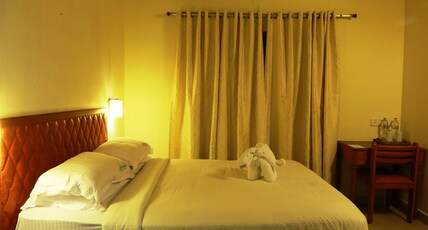 Deshadan Mountain Resort- The highest resort in Munnar Room Type - Standard Family cottage ( 02 Bedroom )