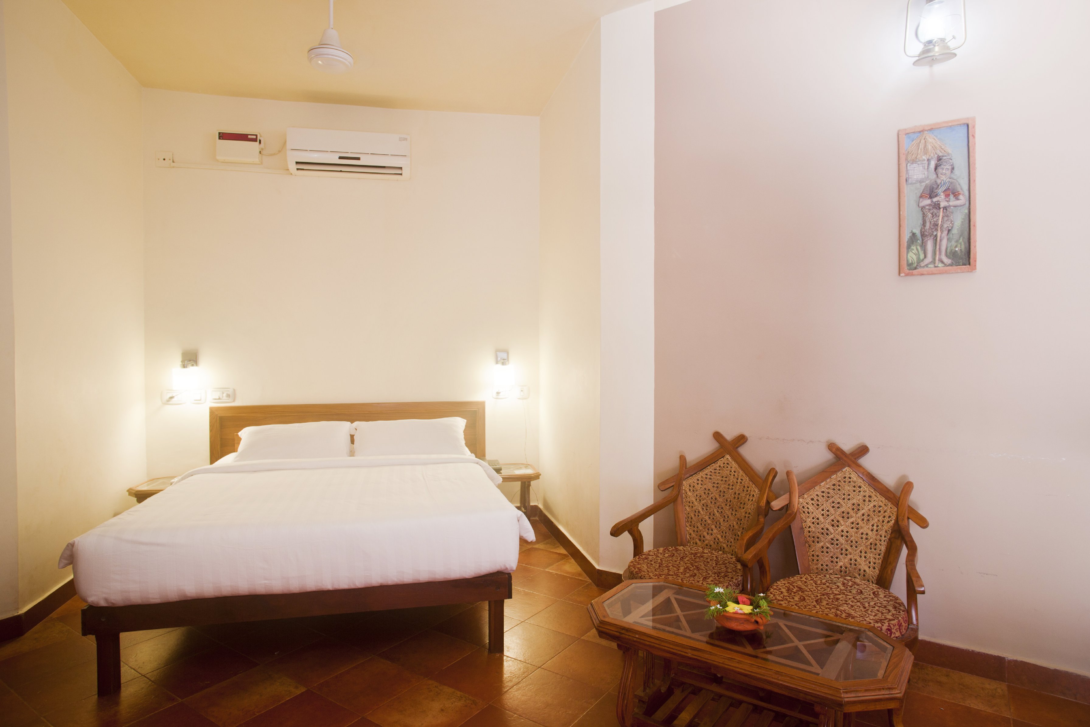 Deshadan Cliff & Beach Resort - Tap to explore photos