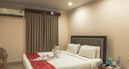 Hotel The Presidency Room Type - Deluxe Room (Back Block)