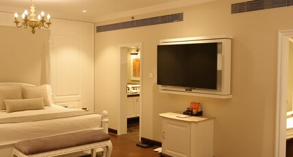 Sun-N-Sand Room Type - Presidential Suite with Terrace
