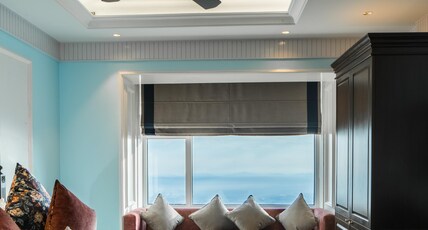 Royal Orchid Fort Resort Room Type - Deluxe Suite with Bathtub (Valley View)
