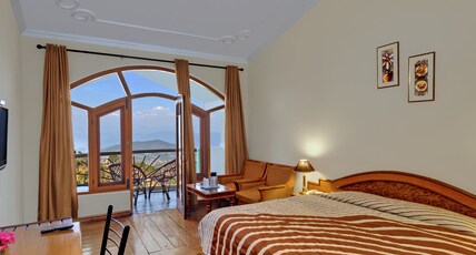 Suman Royal Resort Room Type - Executive Room