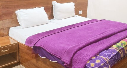 Hotel Ganga Azure @ Har Ki Pauri Road Room Type - Standard Ac Room