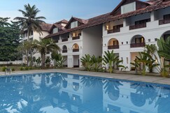 Estuary Sarovar Premiere, Poovar Island