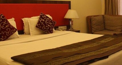 Swiss Traffalgaar Luxury Hotels Room Type - Club Silver Swiss Traffalgaar Luxury Hotels Room Type - Club Silver