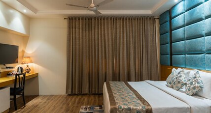 Vishwaratna Hotel Room Type - Executive