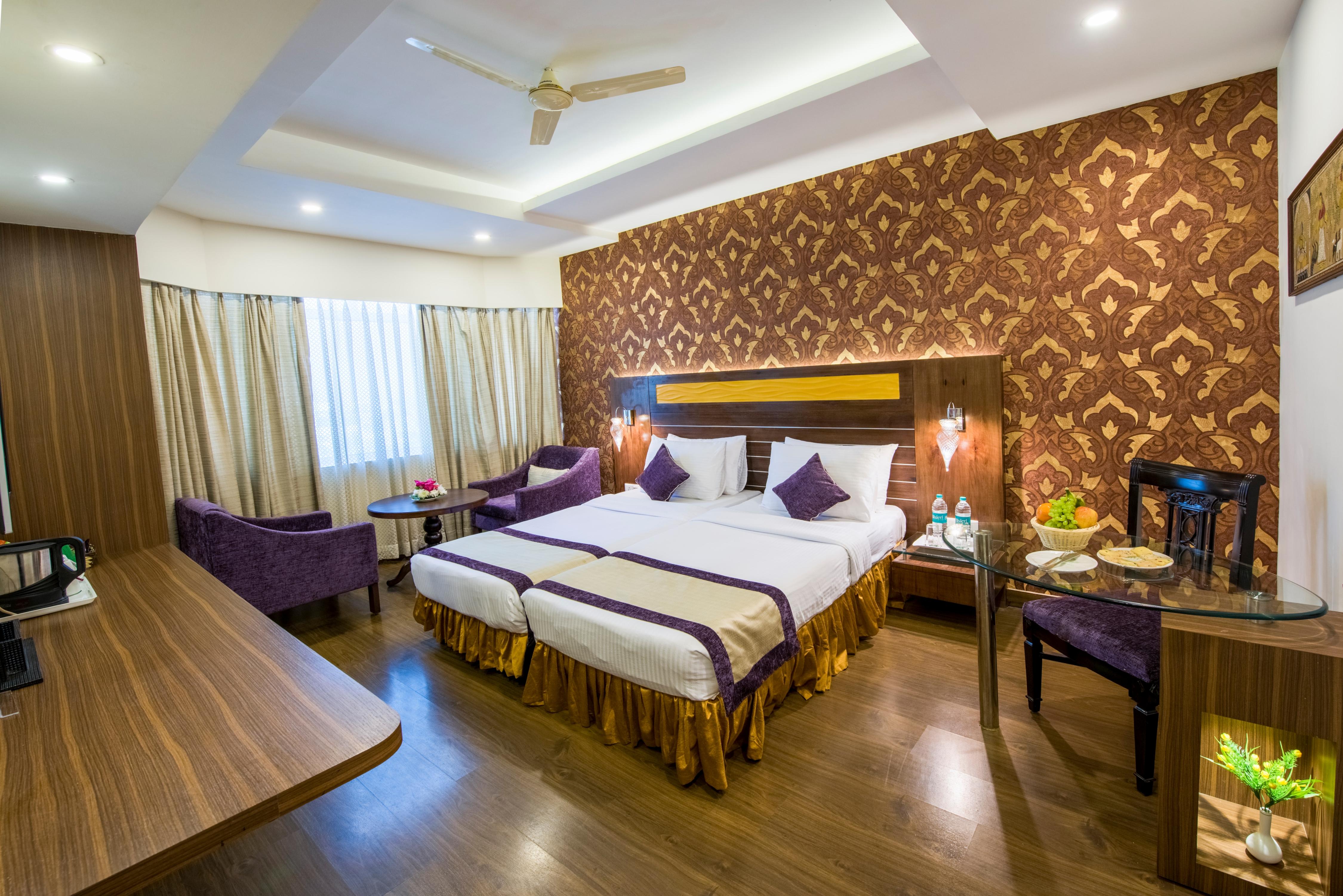 Swosti Grand Room Type - Deluxe Twin Room