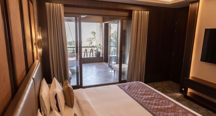 The Corinthians Resort Room Type - WOW Suite