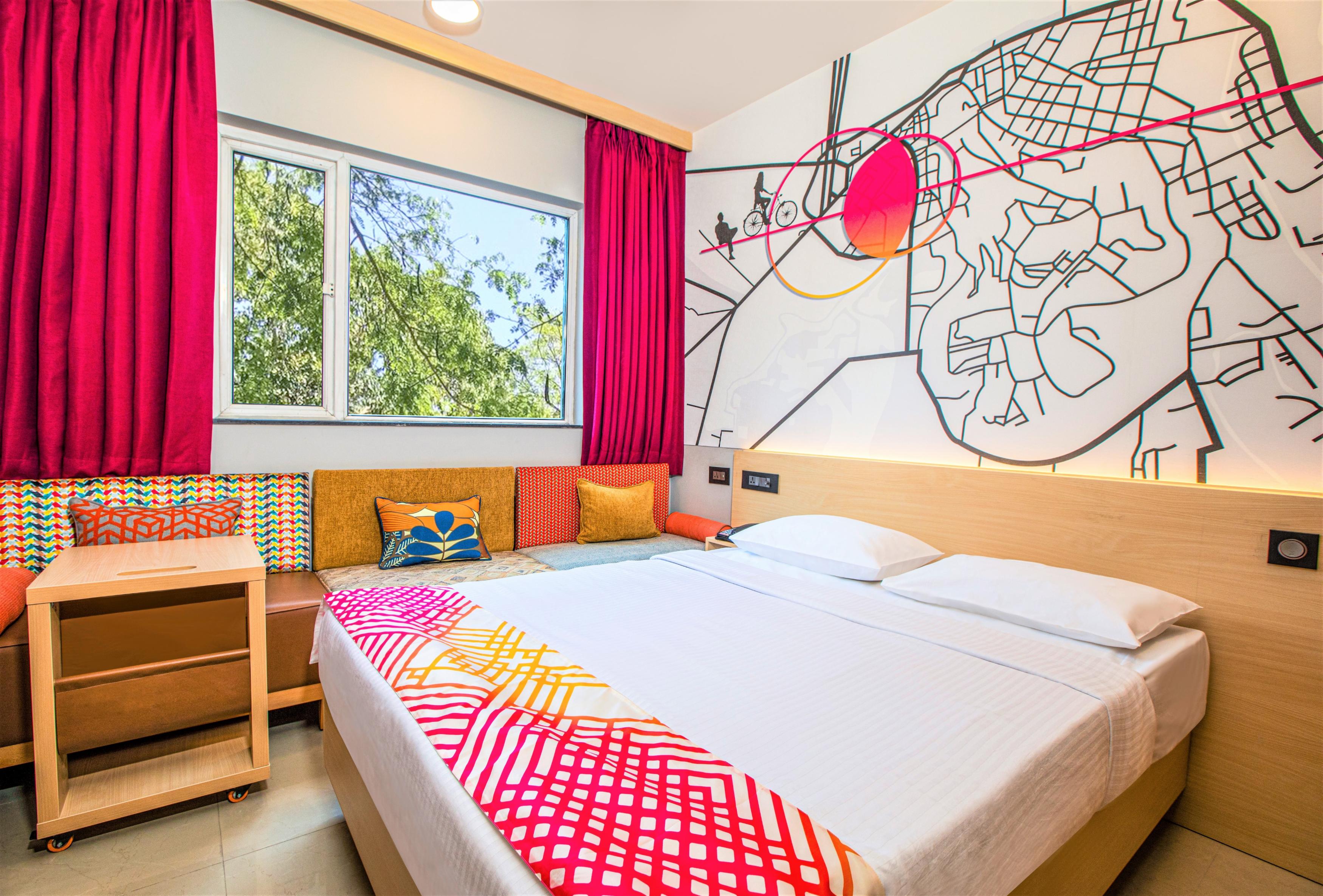 Ginger Nashik Room Type - D-Luxe Queen Room