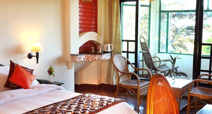 Camelot Resort Room Type - Luxury Room