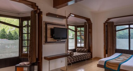 DLS Meghavan Resort Room Type - Jr. Suite with Bathtub and Valley View