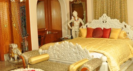 Shiv Vilas Resorts Room Type - Maharaja Suite