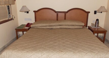 The Royale Midtown Room Type - Executive Room