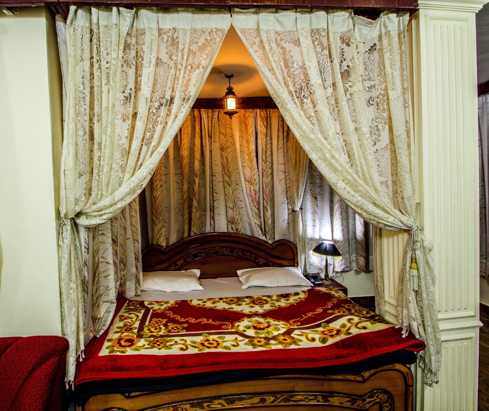 Hotel Himgiri Dalhousie - Tap to explore photos
