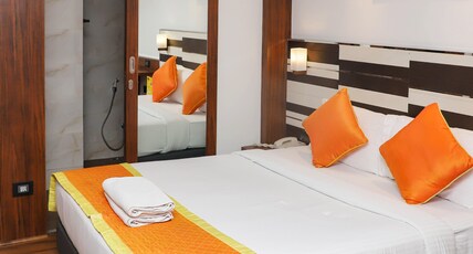 Hotel Southern - New Delhi Room Type - Super Deluxe Room ( In Annexure Building ) Hotel Southern - New Delhi Room Type - Super Deluxe Room ( In Annexure Building )