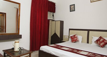 Hotel Rama Palace Room Type - Deluxe Ac Rooms