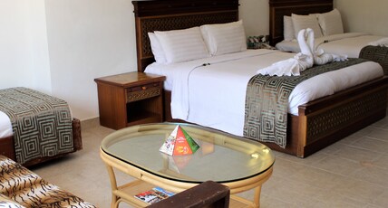 Chariot Beach Resort Room Type - Family Room with Balcony