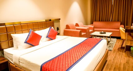 Spree Manor Hotel Room Type - Superior King Room