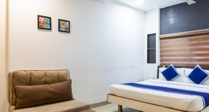 Hotel Kalinga Room Type - Deluxe Room