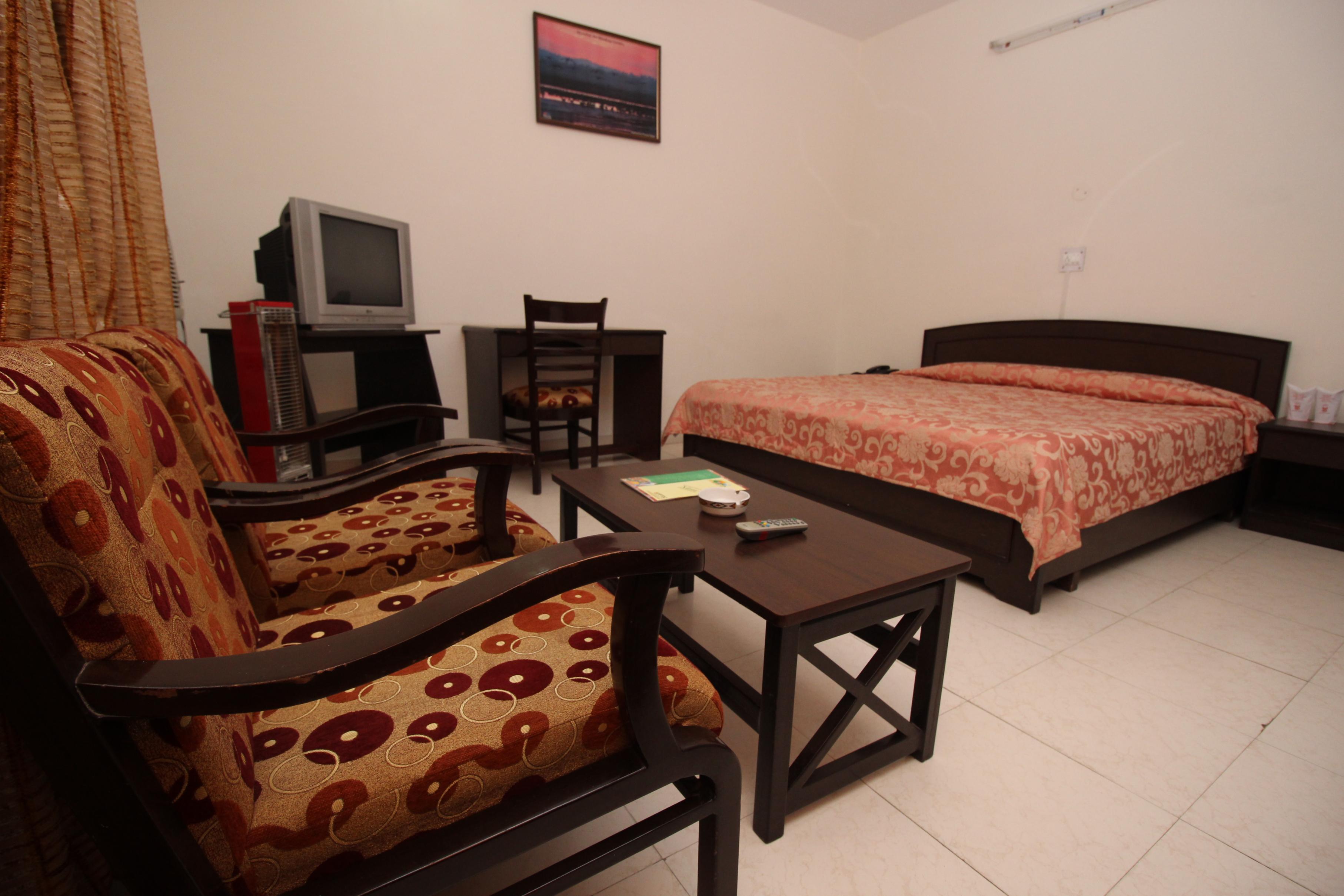 Hotel Chintpurni Heights, Bharwain (HPTDC) Room Type - DBR Deluxe A/c