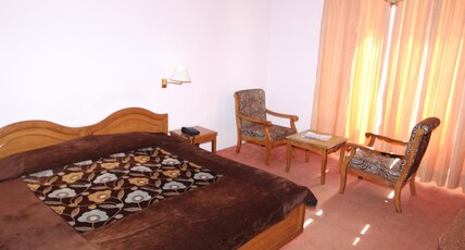 HotelApple Blossom, Fagu (HPTDC) Room Type - Double Bed Room Deluxe