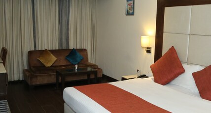 HOTEL HERITAGE Room Type - Deluxe Room