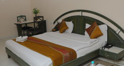 Hotel Grand Tower Room Type - Grand Executive Room