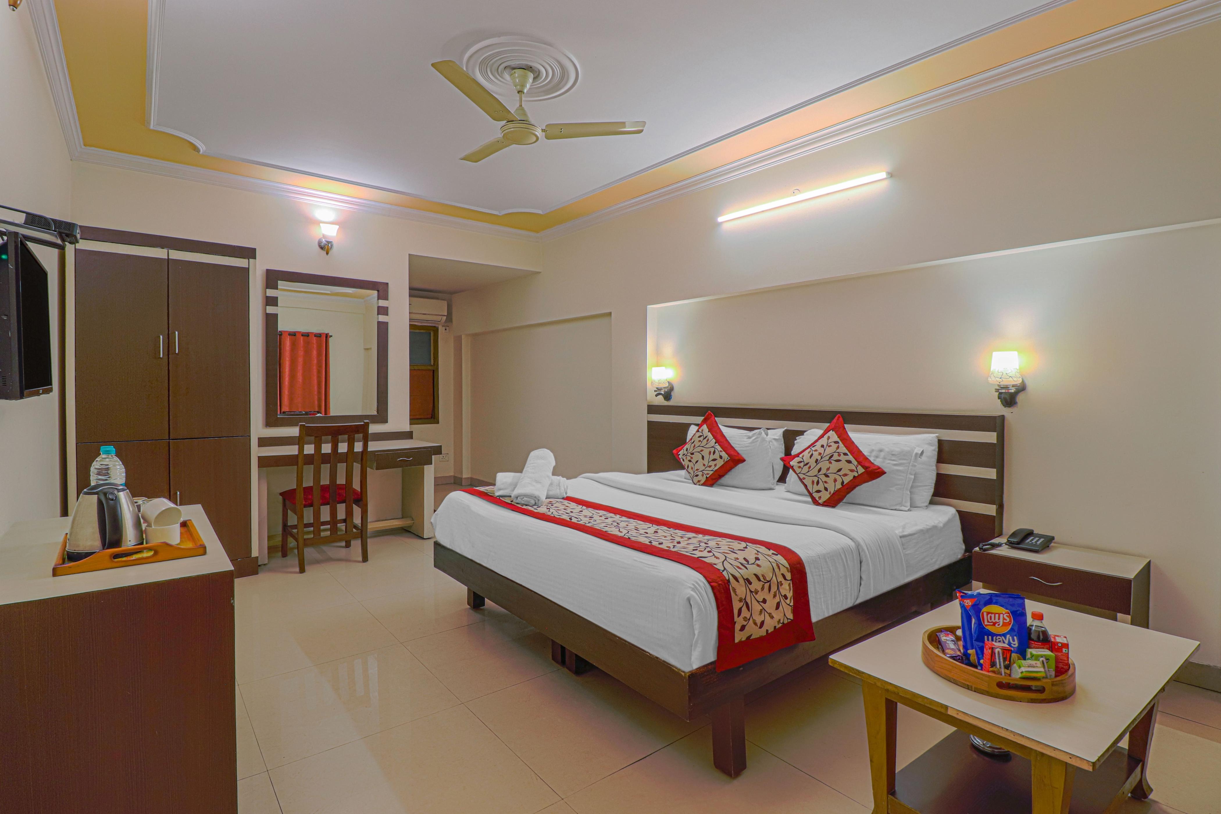 Hotel Siddharth Paradise Room Type - Super deluxe room