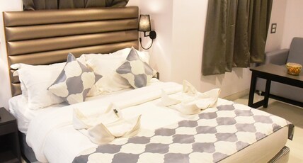 Ticlo Resorts Room Type - Executive Room